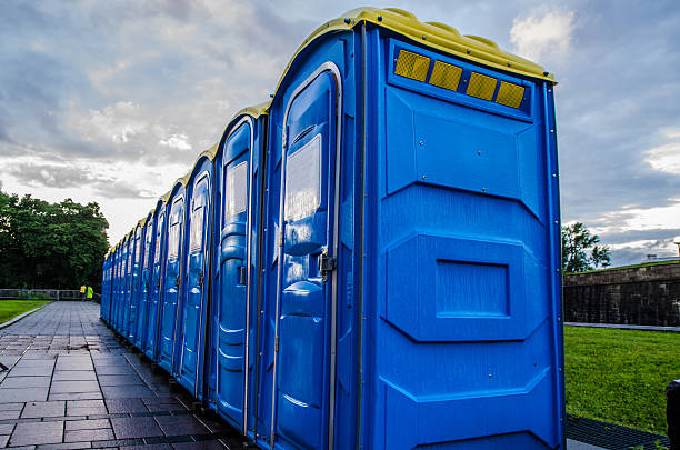Best Porta potty delivery and setup  in Mount Olive, IL